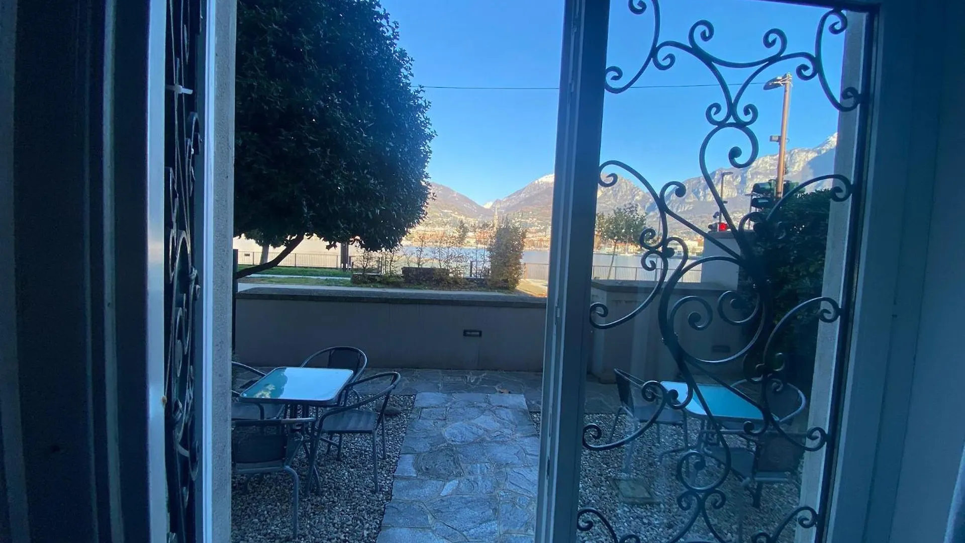 Villa H&H I Bravi Malgrate 0*,  Italia